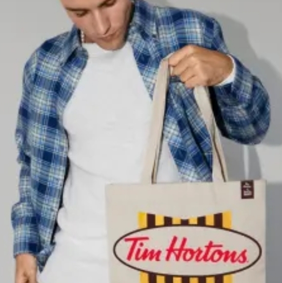 Limited edition bieber/tim Hortons collaboration tote bag Nwt unopened - Picture 2 of 4